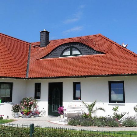 Ferienwohnung Claudia Зиновиц Екстериор снимка