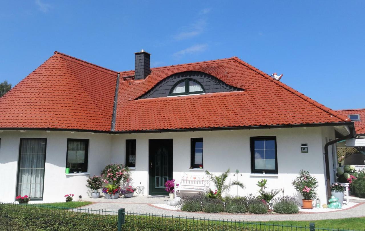 Ferienwohnung Claudia Зиновиц Екстериор снимка