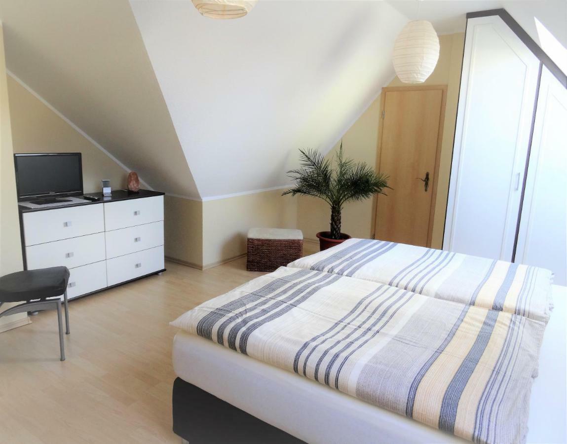 Ferienwohnung Claudia Зиновиц Екстериор снимка